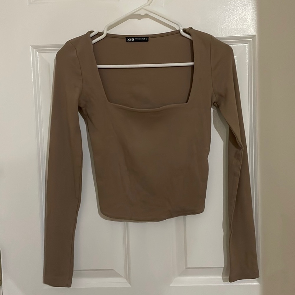 Zara Square Top